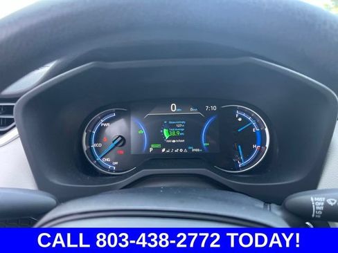 Used 2025 Toyota RAV4 XLE AWD/4WD image 21