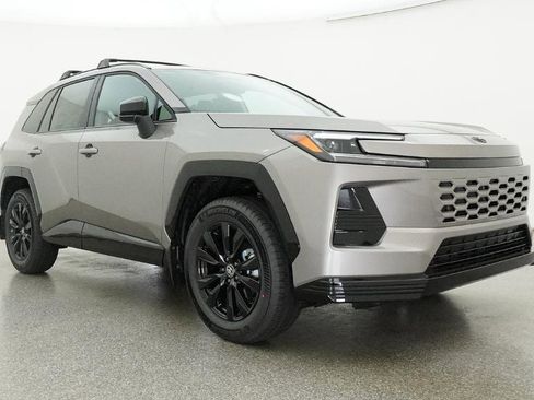 Used 2026 Toyota RAV4 SE FWD image 32