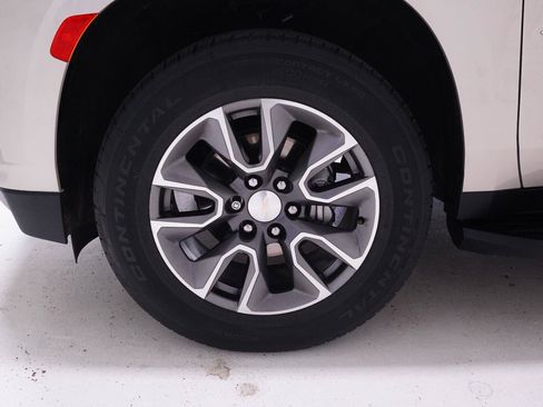 Used 2023 Chevrolet Tahoe LS RWD image 33