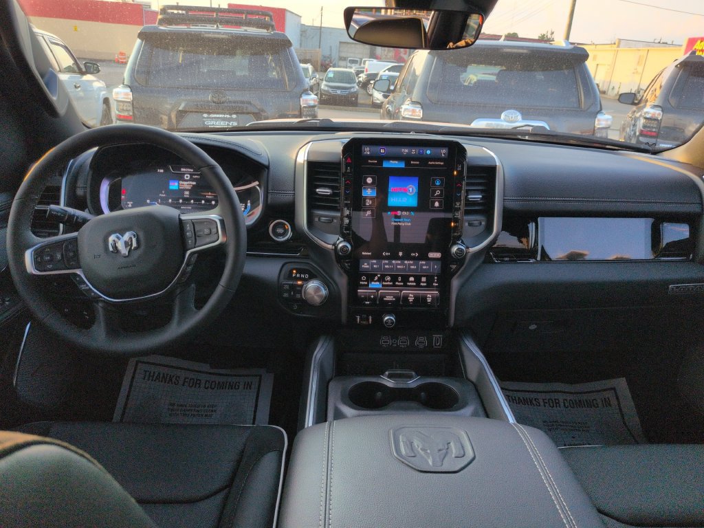Used 2026 RAM 1500 Laramie AWD/4WD image 12