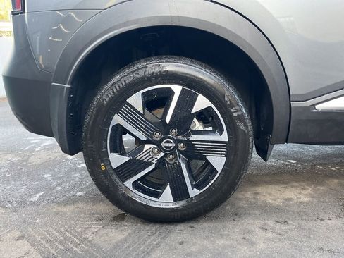 New 2026 Nissan Kicks SV AWD/4WD image 14