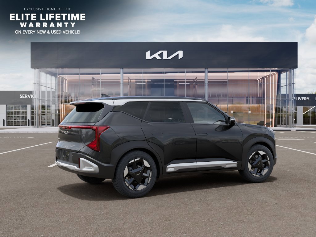 New 2027 Kia Seltos S FWD image 7