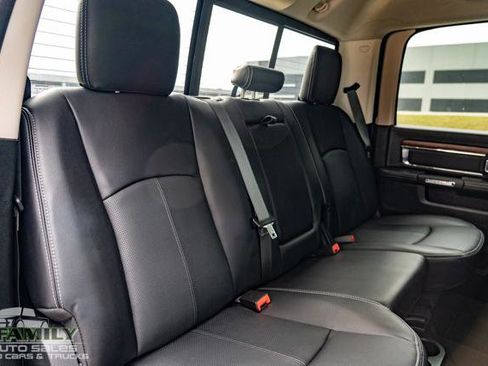 Used 2018 RAM 3500 Laramie image 27