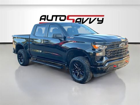 Used 2024 Chevrolet Silverado 1500 Custom Trail Boss w/ LPO, Dark Essentials Package image 1