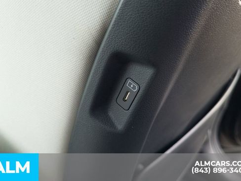 Used 2024 Hyundai Santa Fe SE FWD image 17