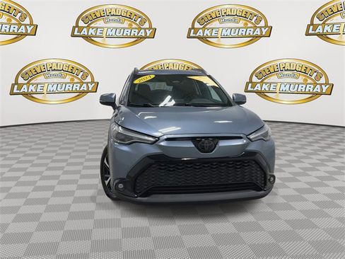 Used 2024 Toyota Corolla Cross XSE image 6