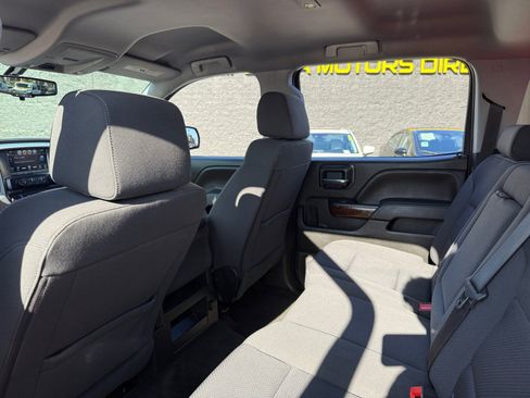 Used 2018 GMC Sierra 1500 SLE w/ SLE Value Package image 16