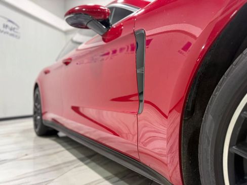 Used 2018 Porsche Panamera 4S image 8