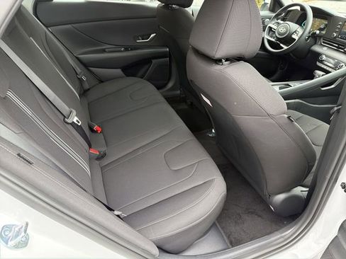 New 2026 Hyundai Elantra Blue image 15
