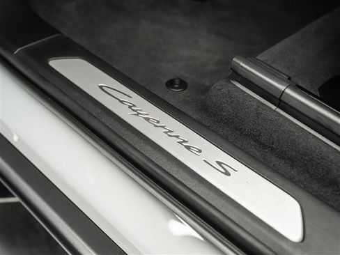 New 2026 Porsche Cayenne S AWD/4WD image 24