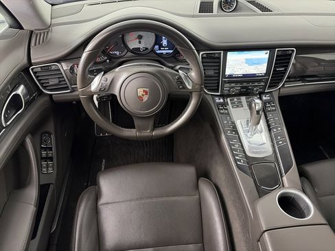 Used 2015 Porsche Panamera 4S image 14