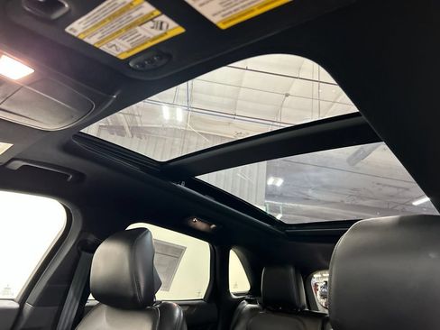 Used 2019 Lincoln MKC Reserve w/ MKC Technology Package AWD/4WD image 25