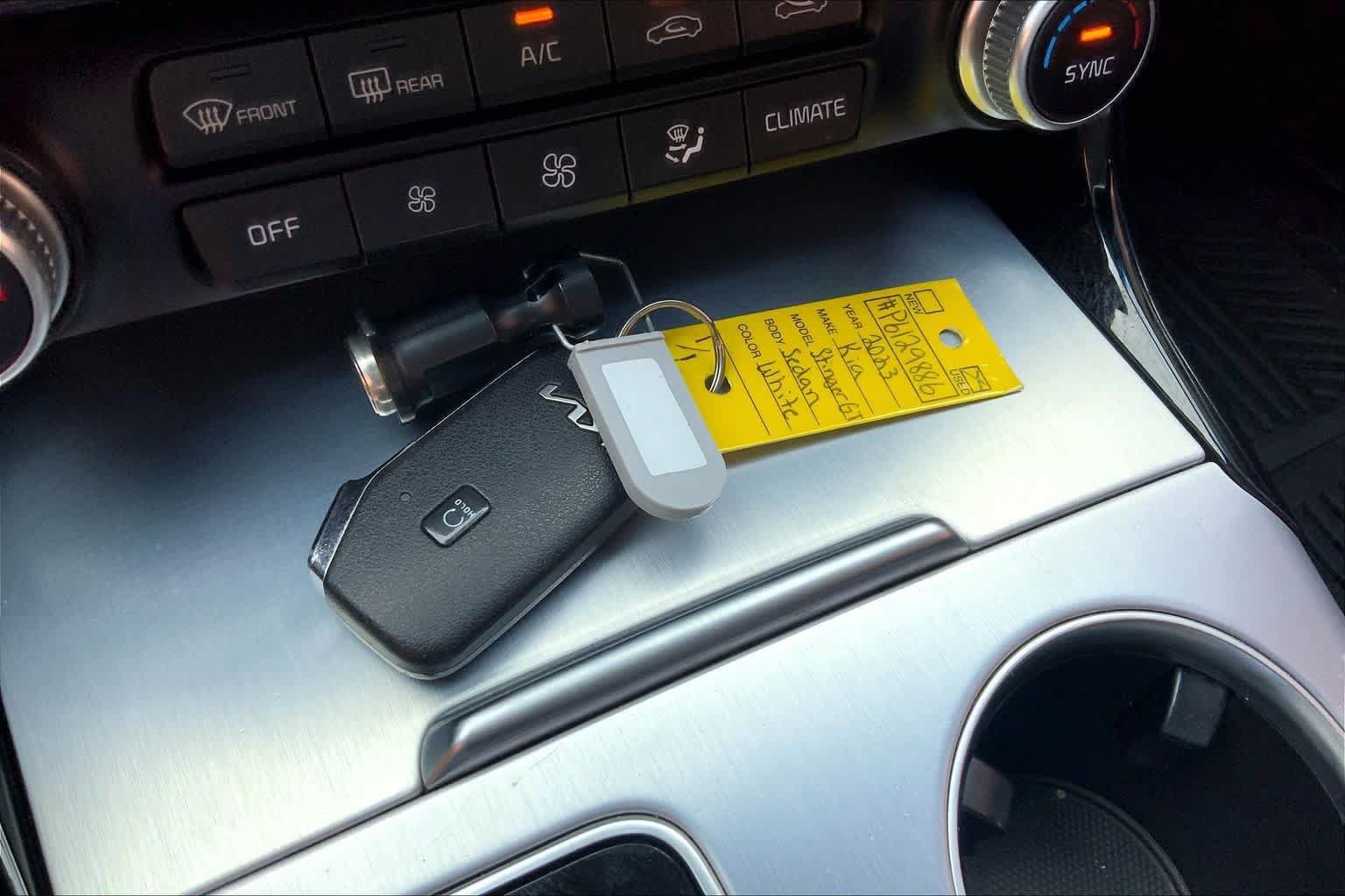 Used 2023 Kia Stinger GT2 RWD image 15