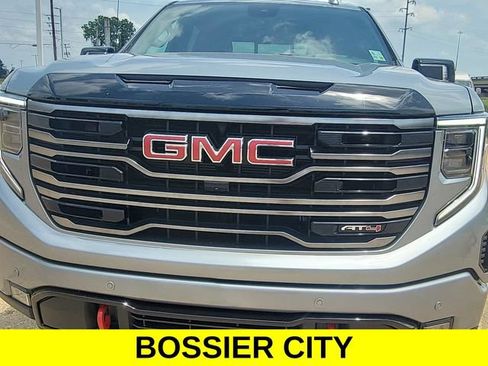 Certified 2026 GMC Sierra 1500 AT4 w/ AT4 Premium Package AWD/4WD image 32