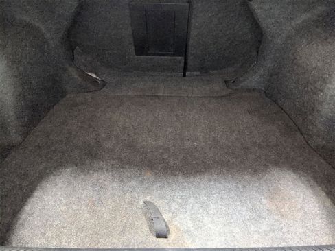 Used 2015 Chrysler 200 LX image 33