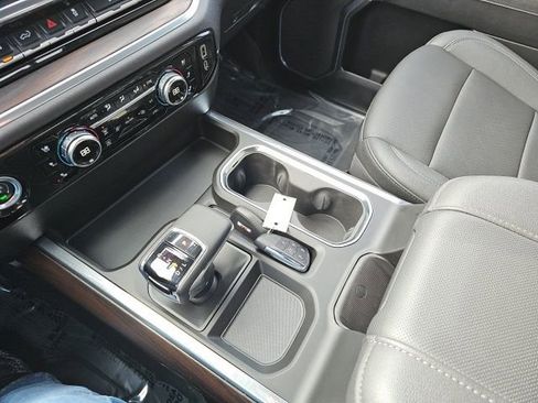 Used 2023 GMC Sierra 1500 SLT w/ SLT Premium Package image 18