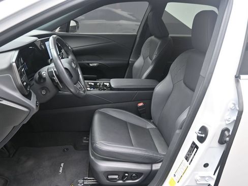 Used 2024 Lexus RX 350 FWD w/ Technology Package image 18