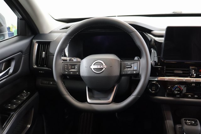 New 2026 Nissan Pathfinder SL AWD/4WD image 14