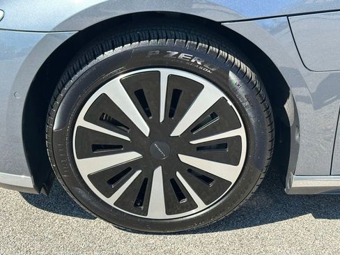 Used 2023 Lucid Air Pure AWD/4WD image 12