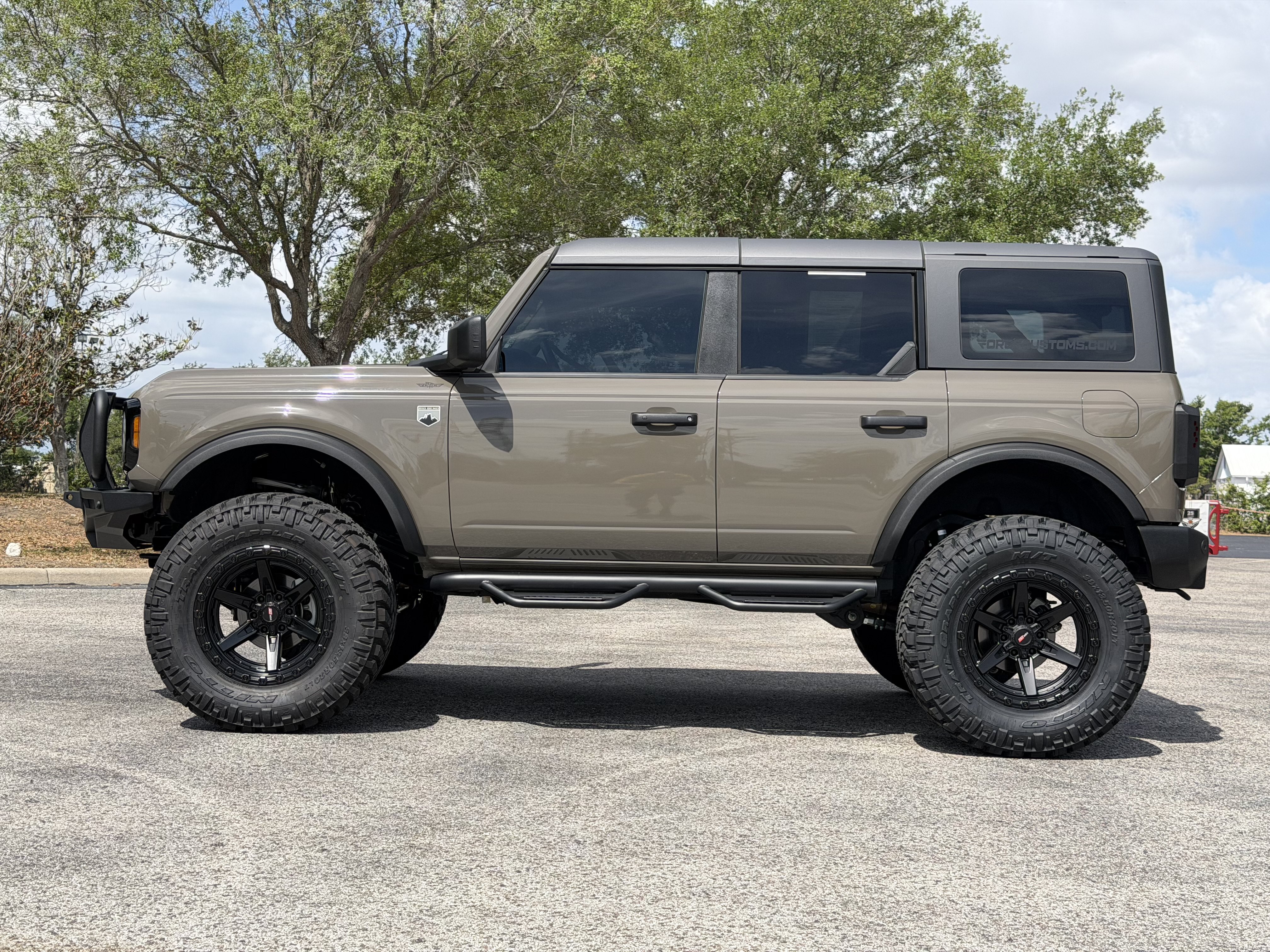 Used 2025 Ford Bronco Big Bend AWD/4WD image 3