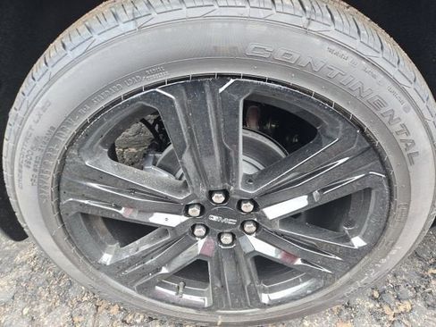 New 2026 GMC Acadia Elevation w/ Black Edition image 8