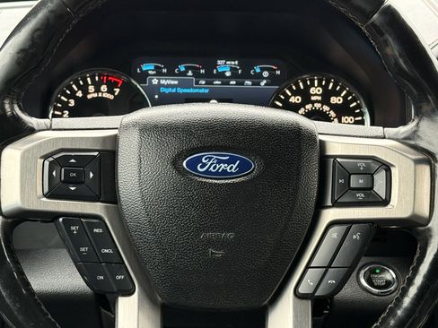 Used 2018 Ford F150 Platinum w/ Max Trailer Tow Package image 9