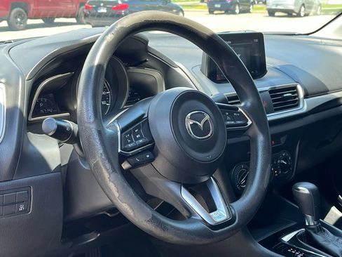 Used 2017 MAZDA MAZDA3 Sport w/ Preferred Equipment Package FWD image 16