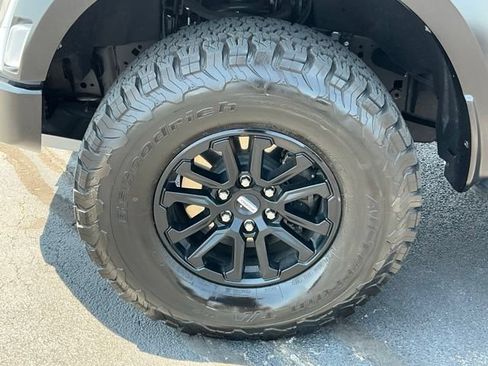 Used 2024 Ford F150 Raptor AWD/4WD image 12