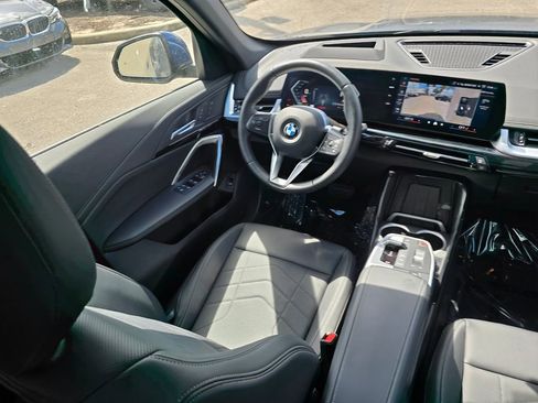 Used 2025 BMW X1 xDrive28i image 35