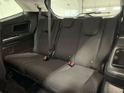Used 2025 Subaru Ascent Premium image 17