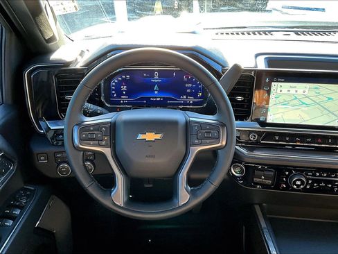 Used 2024 Chevrolet Silverado 3500 High Country w/ High Country Premium Package image 14