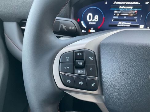 New 2026 Ford Explorer Active w/ Active Comfort Package image 19