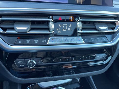 Used 2024 BMW X3 sDrive30i image 12