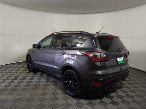 Used 2017 Ford Escape SE w/ Equipment Group 201A AWD/4WD image 5