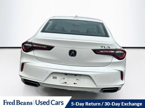 Used 2023 Acura TLX w/ Technology Package FWD image 7