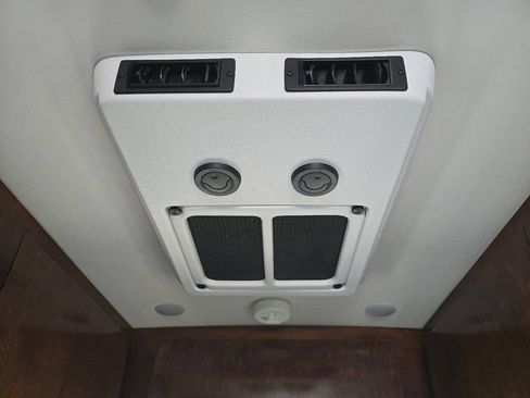 Used 2021 Mercedes-Benz Sprinter 3500 image 18