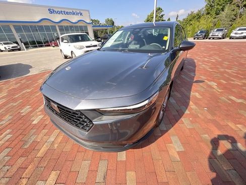Certified 2024 Honda Accord EX image 26