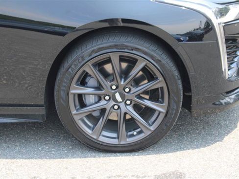 Used 2020 Cadillac CT4 V w/ Technology Package AWD/4WD image 9
