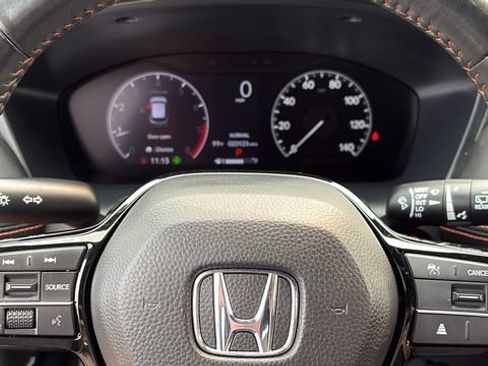 Used 2024 Honda HR-V Sport image 11