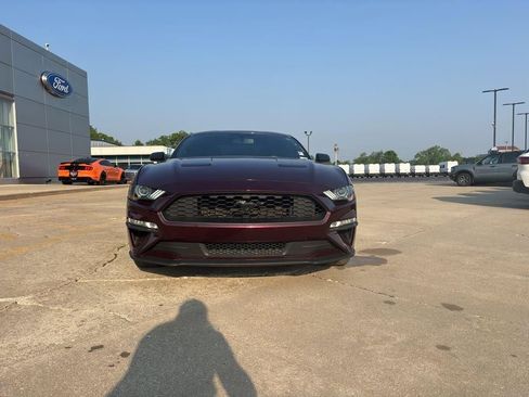 Used 2018 Ford Mustang GT image 8