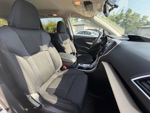 Used 2019 Subaru Ascent Premium AWD/4WD image 15