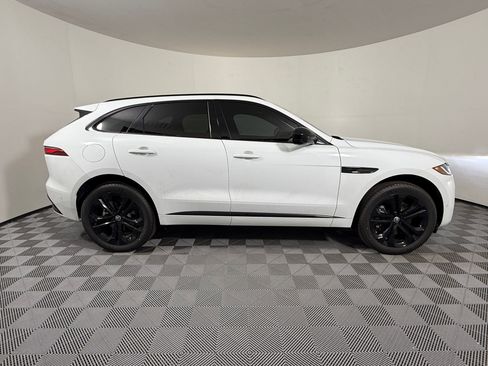 New 2026 Jaguar F-PACE R-Dynamic S image 8