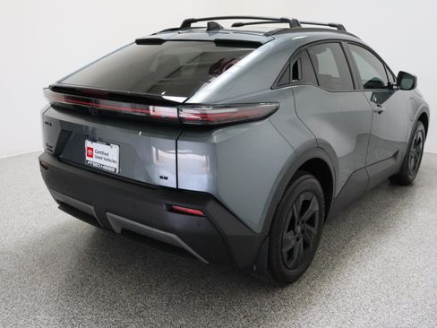 Certified 2026 Toyota C-HR AWD/4WD image 7