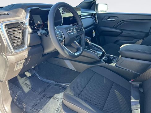 New 2026 GMC Canyon Elevation RWD image 9