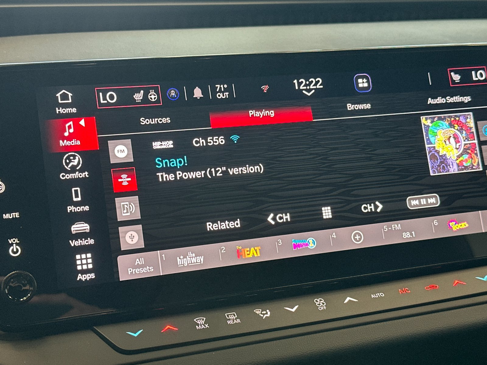New 2026 Dodge Charger R/T w/ Driver Convenience Group AWD/4WD image 17
