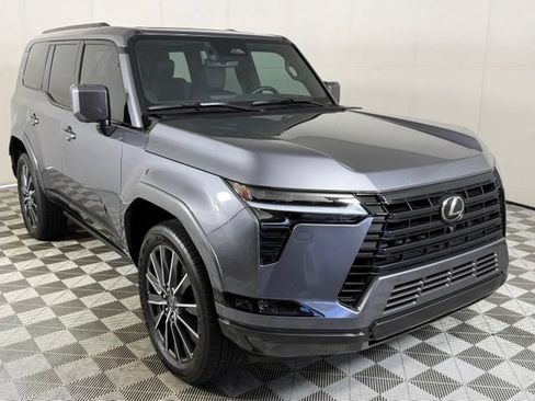 Used 2026 Lexus GX 550 w/ Accessory Package (2T) AWD/4WD image 10