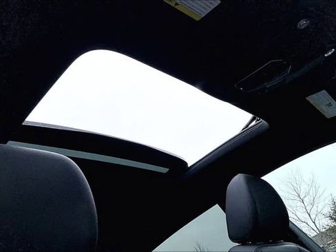 Used 2019 Audi Q8 Premium Plus w/ Premium Plus image 30