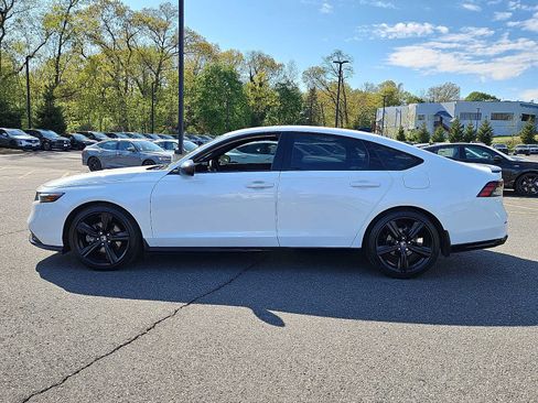 Used 2024 Honda Accord Sport image 4