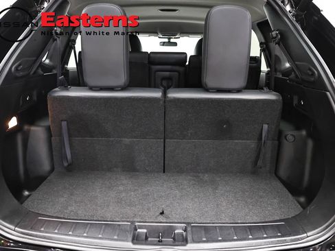 Used 2024 Mitsubishi Outlander AWD image 9