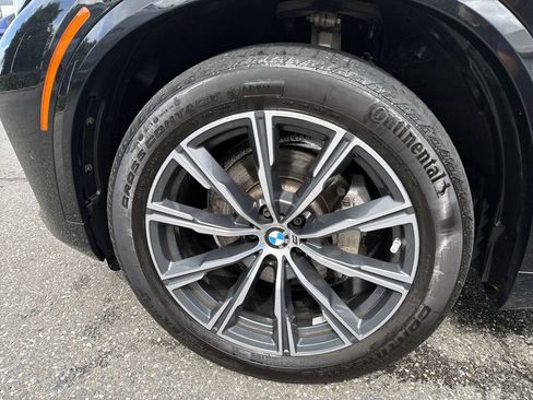 Used 2020 BMW X5 xDrive40i w/ M Sport Package AWD/4WD image 16